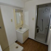 洗面台、洗濯機置き場
