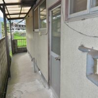 洗濯機置き場、物干し場